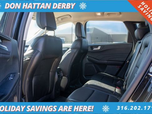 Used 2022 Ford Escape SEL image 21