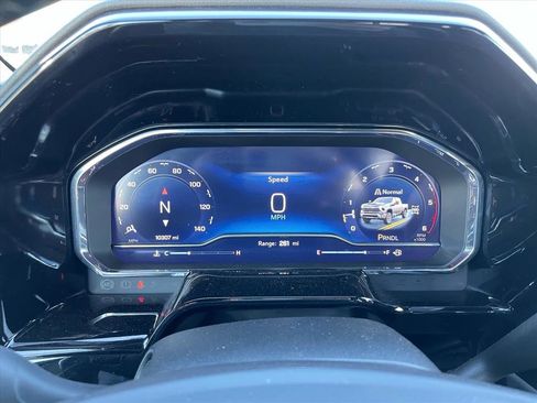 Used 2025 Chevrolet Silverado 2500 ZR2 image 9