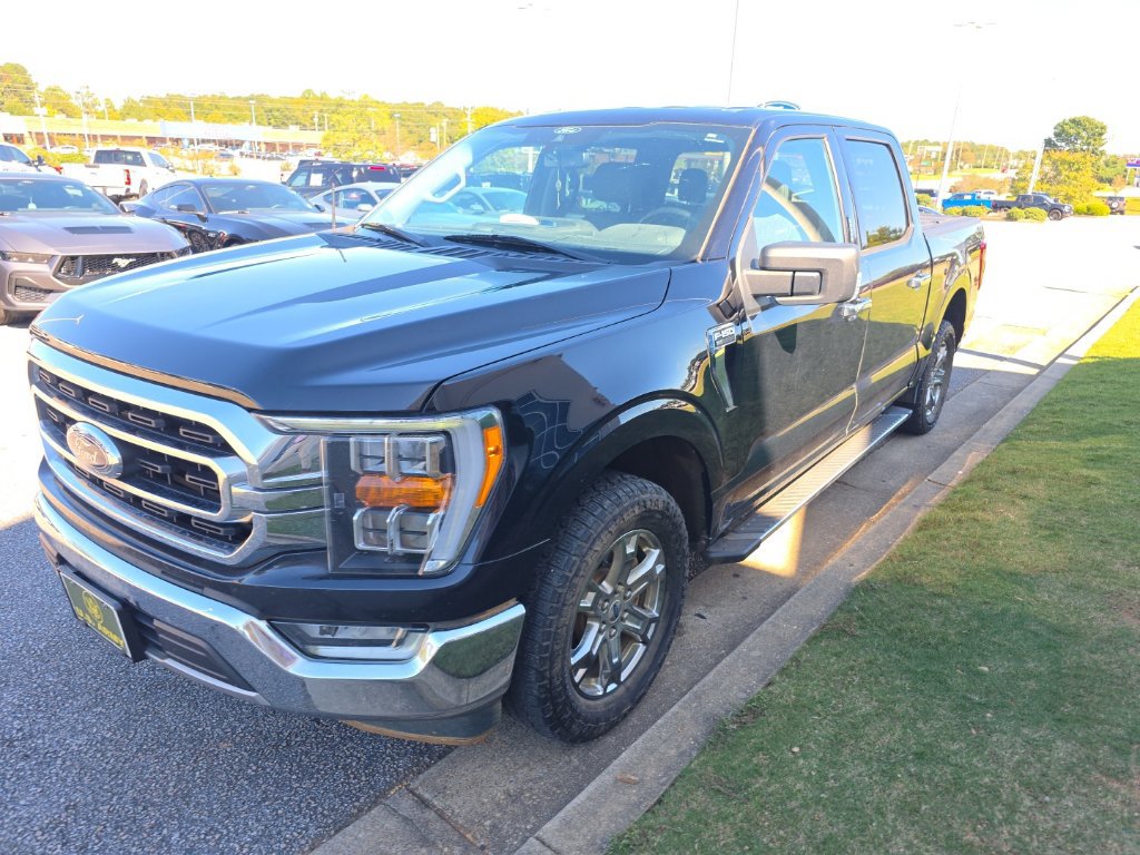 Used 2021 Ford F150 XLT w/ Equipment Group 302A High RWD image 2
