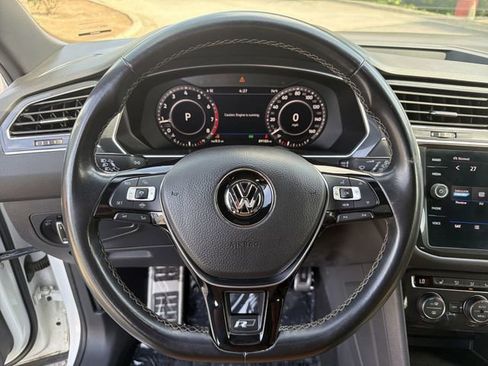 Used 2019 Volkswagen Tiguan SEL R-Line AWD/4WD image 14