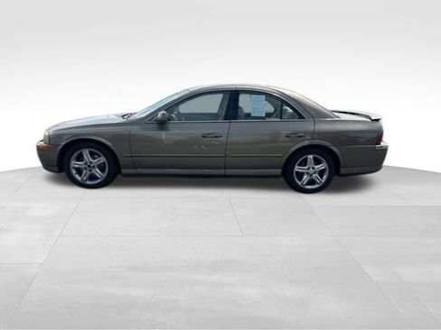 Used 2002 Lincoln LS RWD image 4