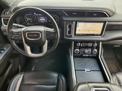 Used 2021 GMC Yukon XL Denali AWD/4WD image 28