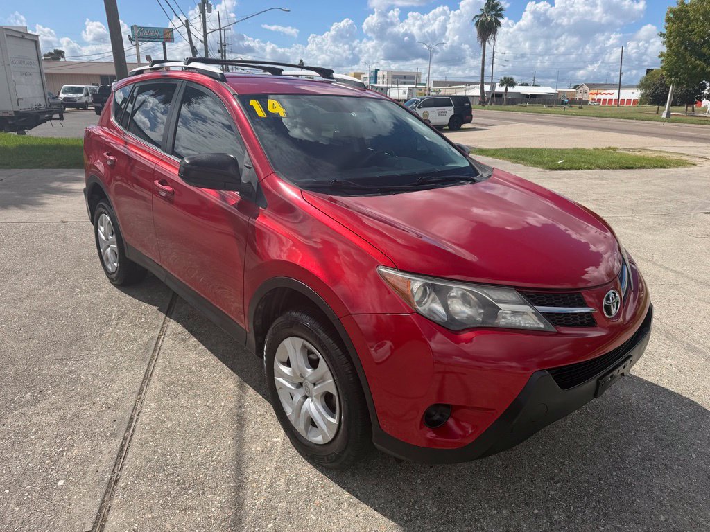Used 2014 Toyota RAV4 LE FWD image 5