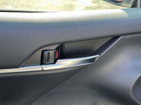 Used 2023 Toyota Camry LE image 13