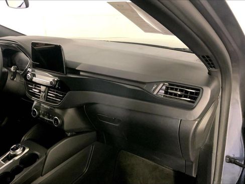Used 2025 Ford Escape ST-Line AWD/4WD image 18