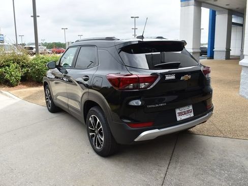 New 2026 Chevrolet TrailBlazer LT FWD image 7