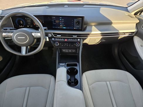 Used 2025 Hyundai Sonata SEL image 12