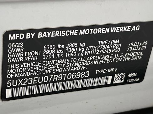 Used 2024 BMW X5 xDrive40i w/ Premium Package AWD/4WD image 24
