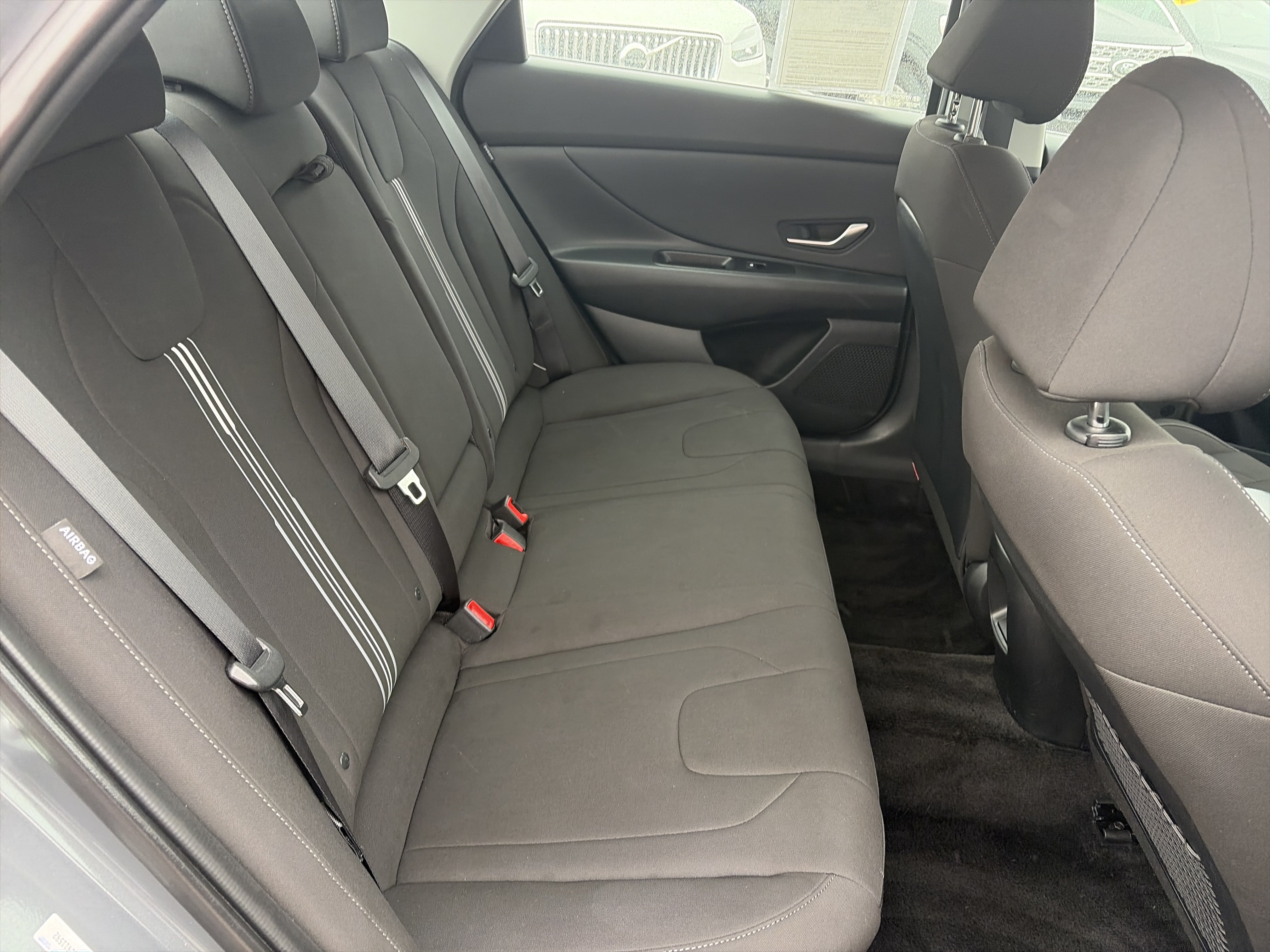 Used 2025 Hyundai Elantra SEL FWD image 14