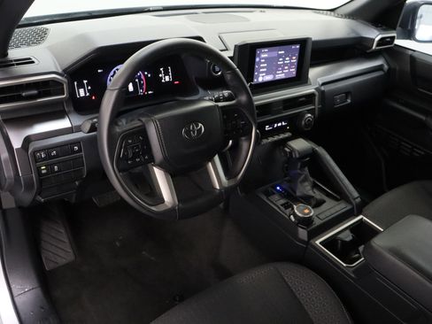 Certified 2025 Toyota 4Runner SR5 image 13