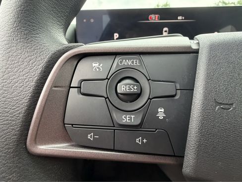 Used 2026 Nissan Sentra SV w/ Floor Mat Package FWD image 25