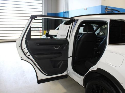 Used 2025 Honda CR-V Sport-L image 15