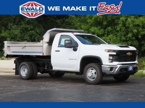 New 2025 Chevrolet Silverado 3500 W/T w/ WT Convenience Package image 1