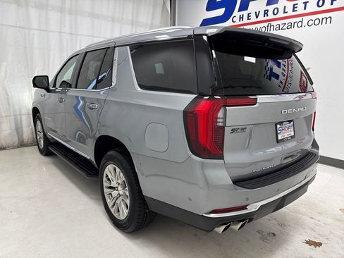 Used 2025 GMC Yukon Denali image 6