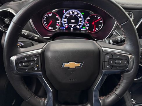Certified 2022 Chevrolet Blazer Premier w/ Enhanced Convenience Package AWD/4WD image 10
