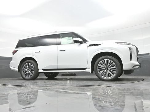 New 2026 INFINITI QX80 Luxe w/ Exterior Package image 29