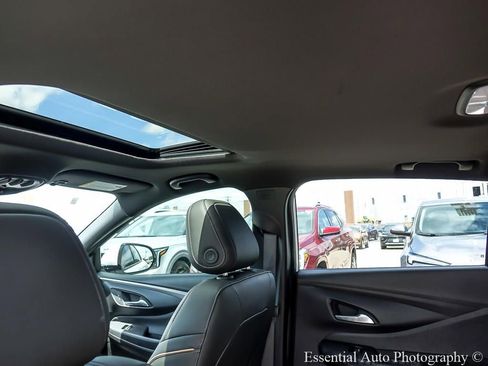 Used 2025 Buick Envista Avenir FWD image 14