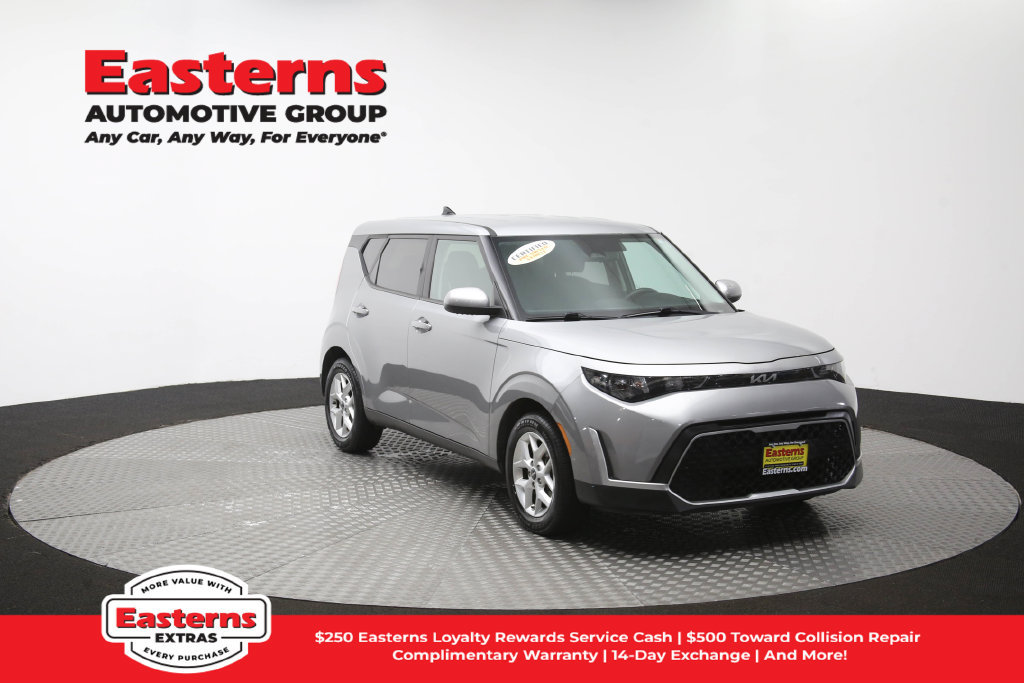 Used 2023 Kia Soul LX w/ LX Technology Package FWD image 51