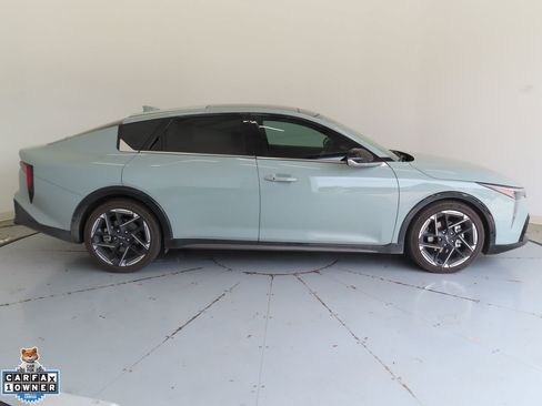 Used 2025 Kia K4 GT-Line w/ GT-Line Sunroof Package FWD image 2