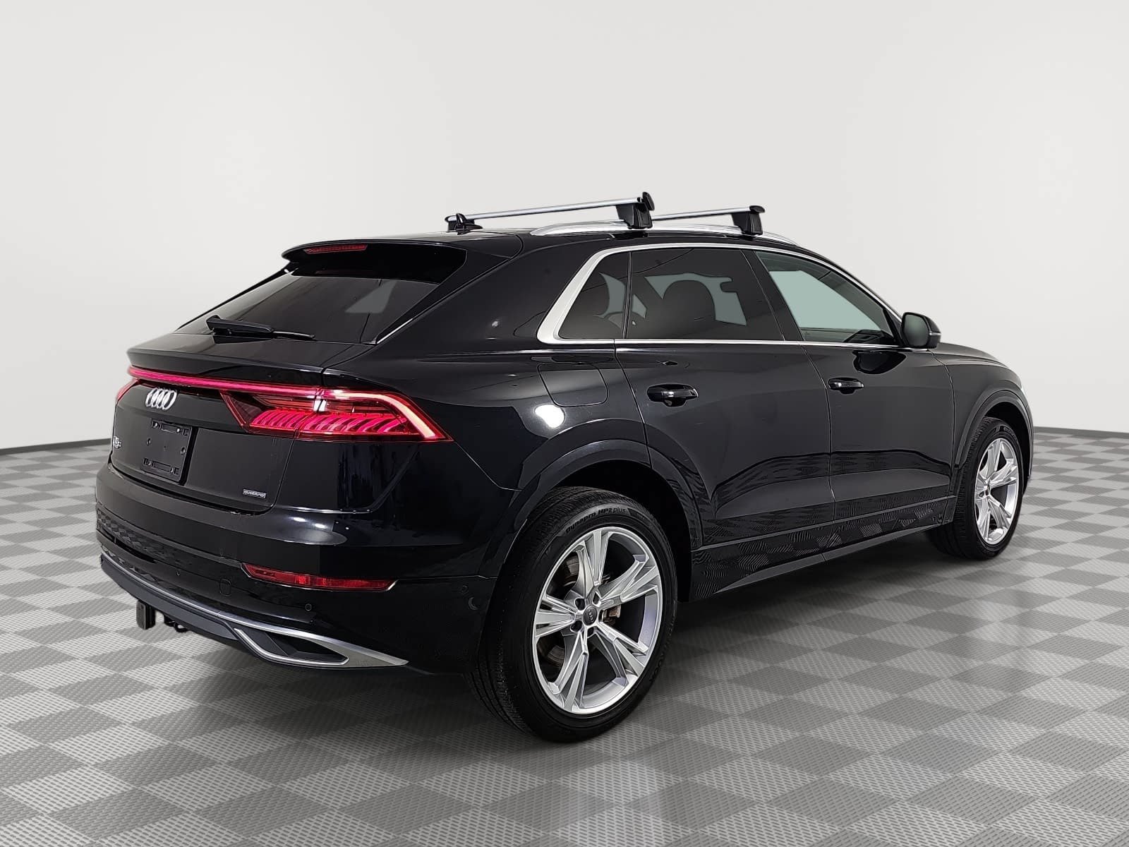 Used 2019 Audi Q8 Premium Plus AWD/4WD image 8