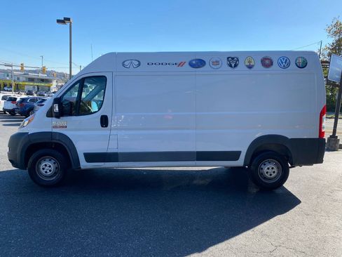 Used 2015 RAM ProMaster 2500 w/ Mopar Trailer Tow Group FWD image 5
