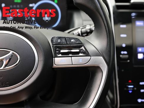 Used 2022 Hyundai Tucson SEL w/ Convenience + Premium Package AWD/4WD image 16