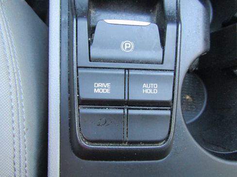 Used 2021 Hyundai Tucson Value FWD image 20