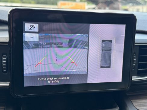 Used 2020 Ford Explorer Limited image 8