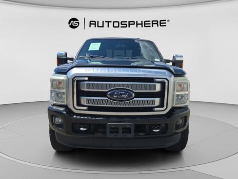 Used 2016 Ford F250 Platinum w/ FX4 Off-Road Package AWD/4WD image 2