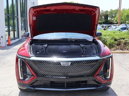 Used 2024 Cadillac Lyriq Sport RWD image 24