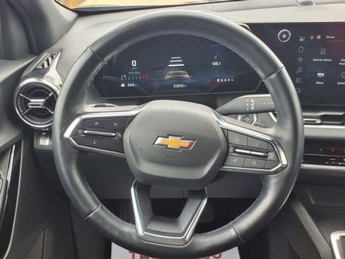 Used 2025 Chevrolet Equinox LT image 20