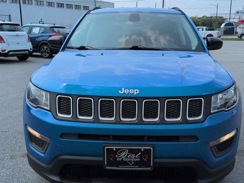 Used 2019 Jeep Compass Sport FWD image 8