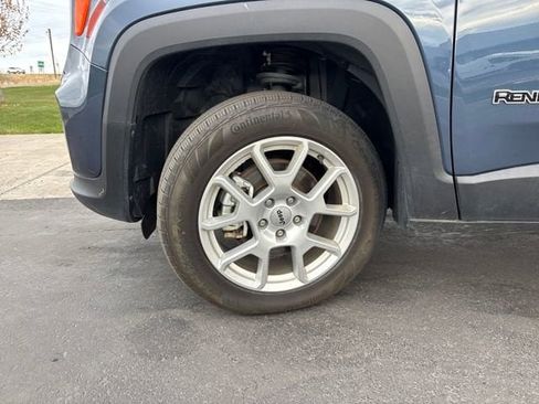 Used 2023 Jeep Renegade Latitude image 26