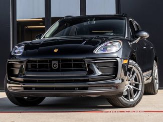 Certified 2024 Porsche Macan AWD/4WD video 1