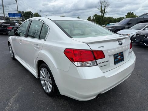 Used 2010 Subaru Legacy 2.5i Limited w/ Appearance Package 1H image 5