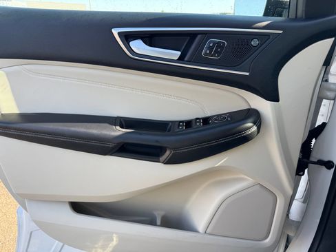 Certified 2023 Ford Edge Titanium AWD/4WD image 15