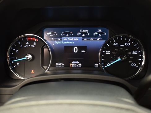 Used 2022 Ford F250 Lariat w/ Black Appearance Package image 26