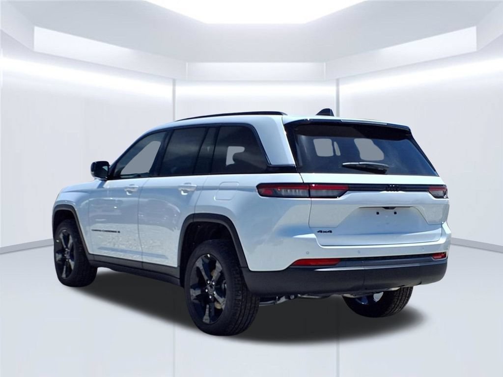 New 2026 Jeep Grand Cherokee Limited w/ Limited Altitude Package AWD/4WD image 10