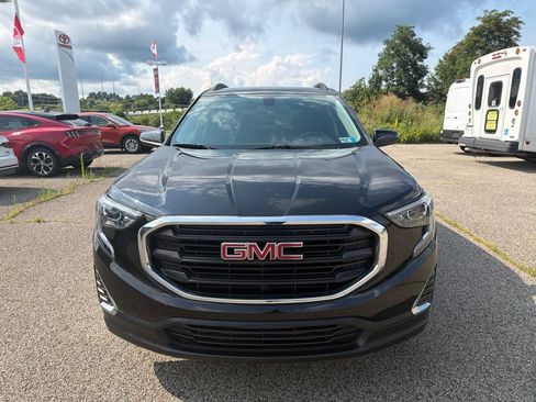Used 2019 GMC Terrain SLE w/ Driver Convenience Package AWD/4WD image 2