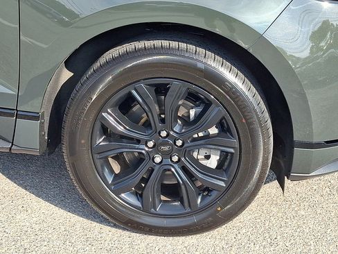 Certified 2022 Ford Edge SE w/ Black Appearance Package AWD/4WD image 8