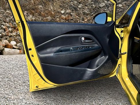 Used 2016 Kia Rio SX image 19