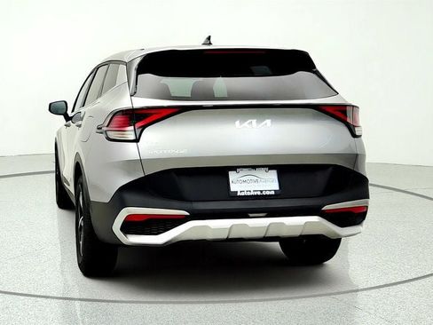 Used 2025 Kia Sportage LX FWD image 6