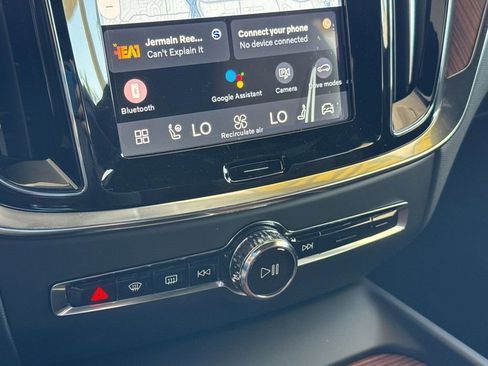 New 2026 Volvo V60 B5 Cross Country Plus w/ Climate Package image 20