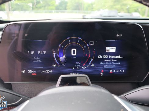 Used 2024 Chevrolet Traverse Z71 w/ Enhanced Driving Package AWD/4WD image 17