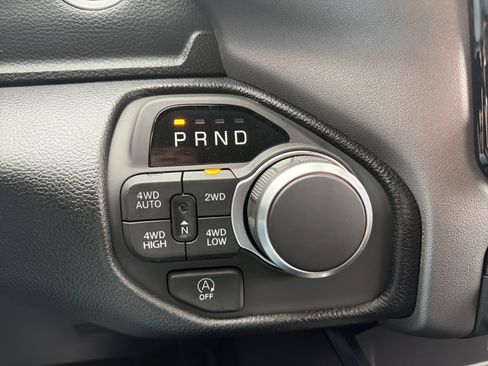 New 2026 RAM 1500 Big Horn AWD/4WD image 23