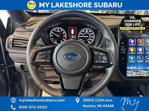 Certified 2025 Subaru Forester Premium AWD/4WD image 18