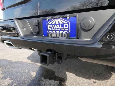 New 2026 GMC Sierra 1500 AT4 w/ AT4 Premium Package image 11