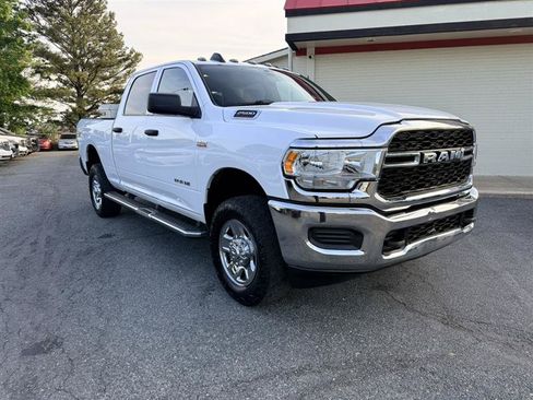 Used 2022 RAM 2500 Tradesman AWD/4WD image 3