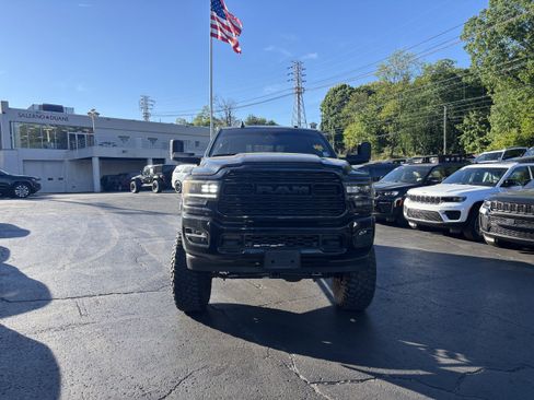 Used 2021 RAM 2500 Limited w/ Safety Group AWD/4WD image 2