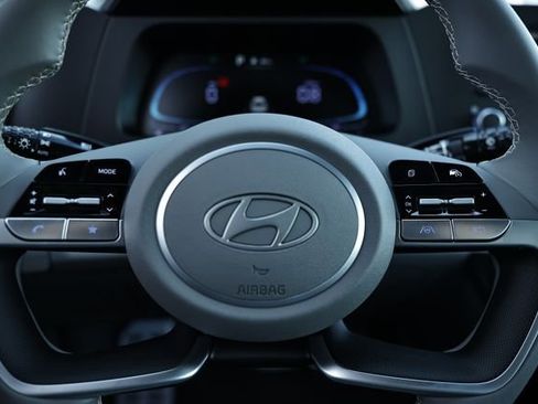 New 2026 Hyundai Elantra Sport image 11